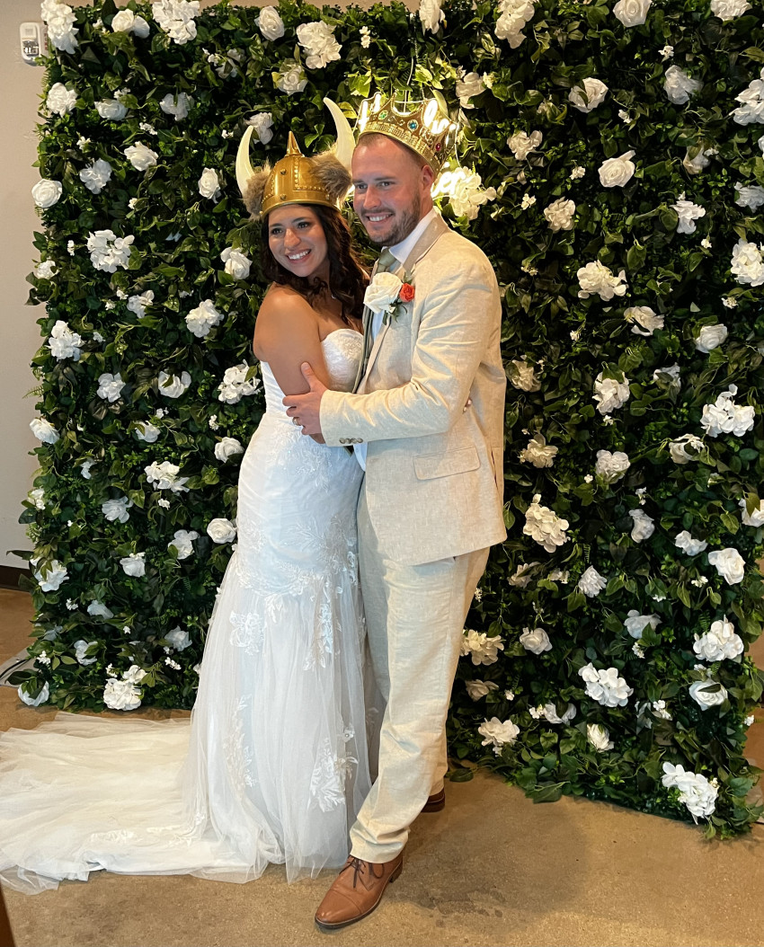 Hire Wishing Well Flower Walls Backdrops & Drapery in San Antonio, Texas