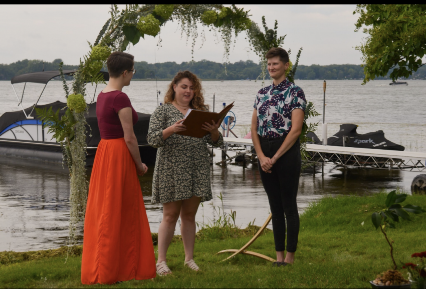 Gallery photo 1 of Without a Hitch Wedding Officiant