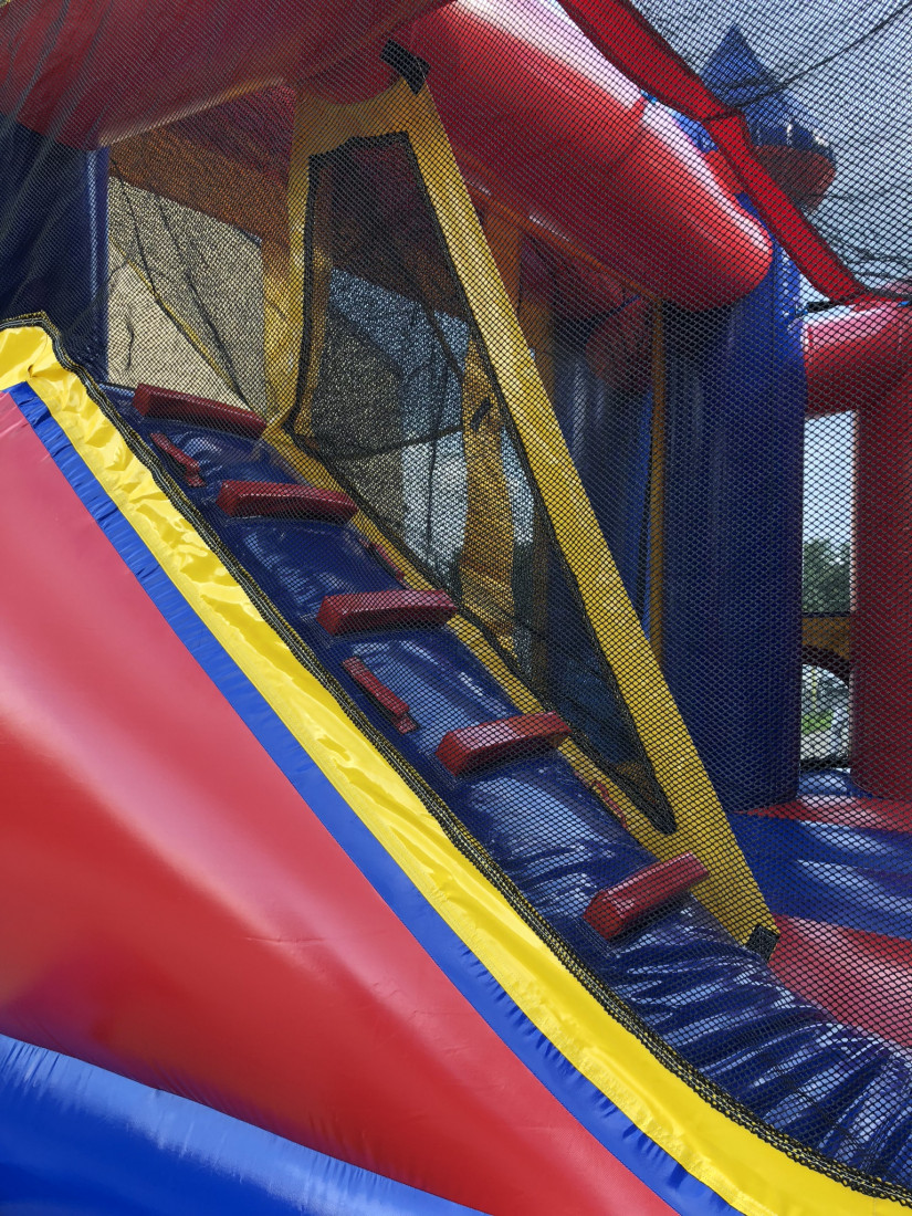 Hire Xtreme Moon Bounce Party Inflatables in Philadelphia, Pennsylvania