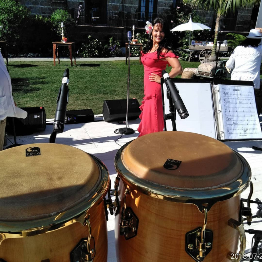 Hire Yamila Guerra And Yalil Guerra Orchestra Latin Band In Los Angeles California