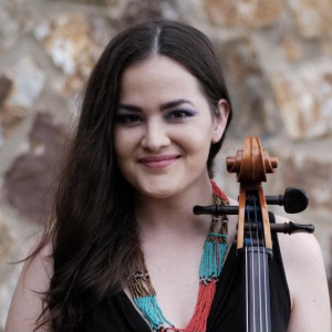 Yamilet Trujillo - Cellist in Orlando, Florida