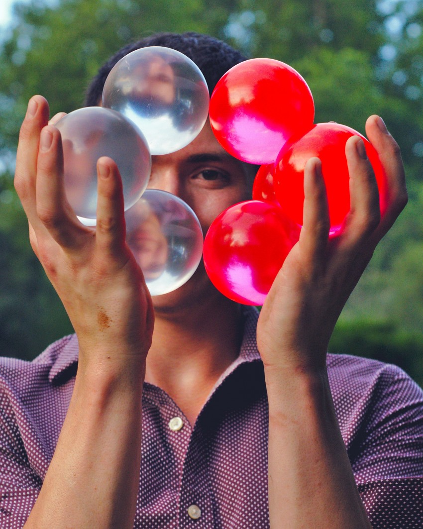 Gallery photo 1 of ZB Juggling