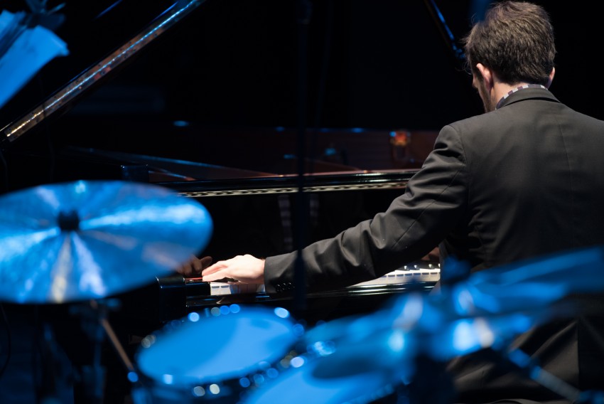 Hire Zach Bartholomew Trio - Jazz Band in Miami, Florida
